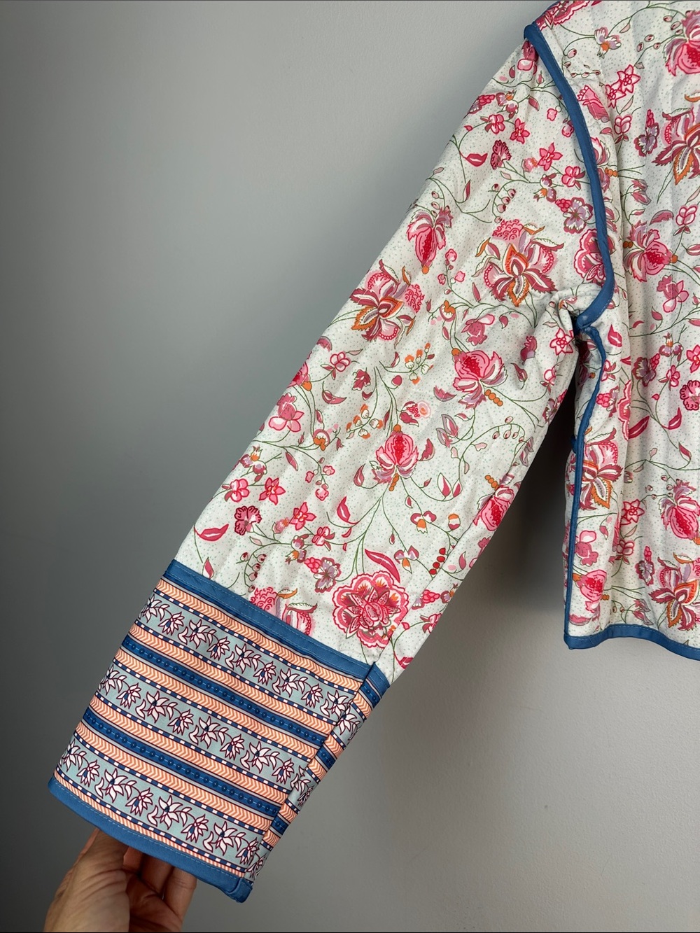NWOT Women’s Floral Quilted Open Front Jacket Long Sleeve Cropped Bohemian Small - Picture 13 of 16